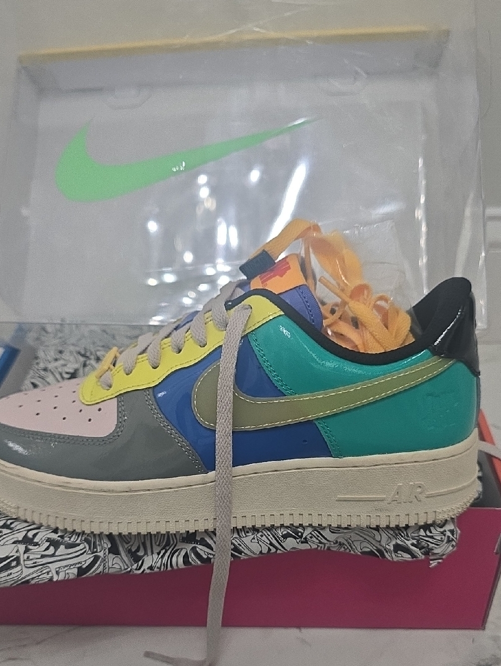 Nike Air Force 1 - Undefeated Collaboration - Like New With Box - Picture 4 of 11